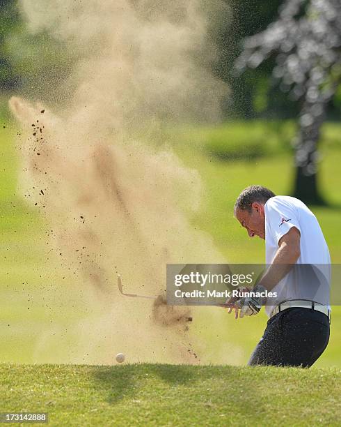 Stephen Rennie Stephen Rennie Photos and Premium High Res Pictures - Getty Images