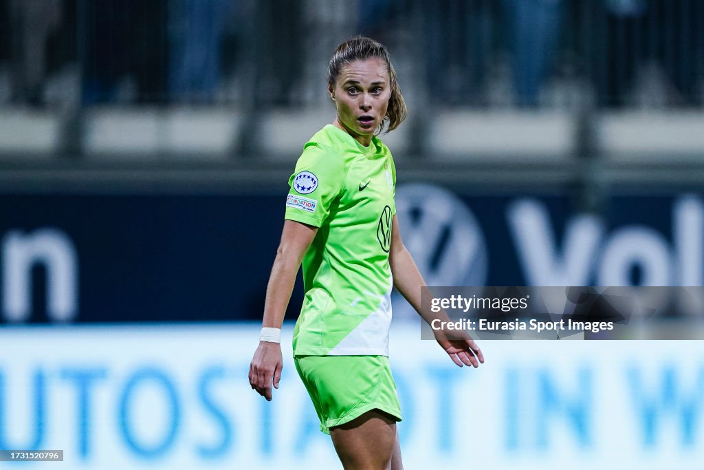 VfL Wolfsburg v Paris FC - UEFA Women's Champions League Qualifying Round 2 - 2nd Leg