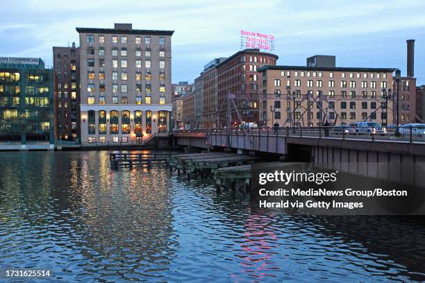 Looking over the Fort Point Channel at the Fort Point neighborhood on Monday, December 29, 2014. Staff Photo by Matt Stone Looking over the Fort...