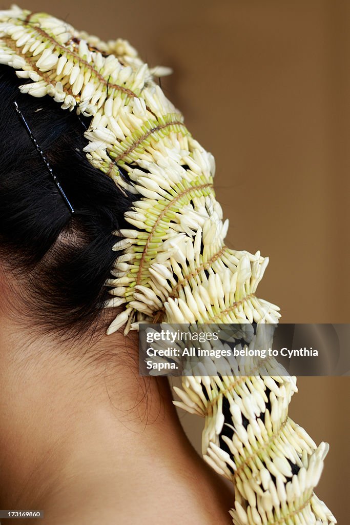 Jasmine Flowerbud Bridal Headdress High-Res Stock Photo - Getty Images