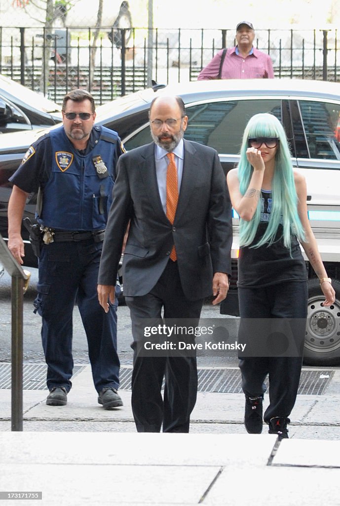 Amanda Bynes Manhattan Criminal Court Appearance - July 9, 2013