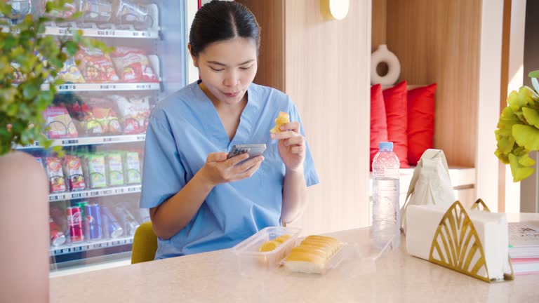 Doctor Counter Doctor Nurse Counter Videos and HD Footage - Getty Images