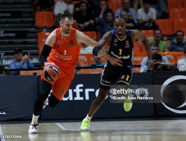 Victor Claver, #1 of Valencia Basket during the Turkish Airlines EuroLeague Regular Season Round 3 match between Valencia Basket and Maccabi Playtika...