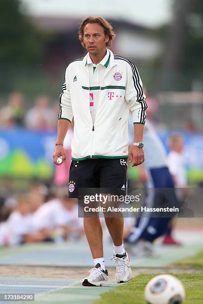 Peter Ueblacker, team doctor of FC Bayern Muenchen looks on during the friendly match between Brescia Calcio and FC Bayern Muenchen at Campo Sportivo...