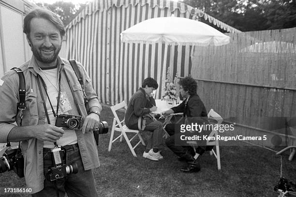 Photographer Ken Regan is photographed as singer Bob Dylan is being interview on July 1, 1984 in Paris, France. CREDIT MUST READ: Ken Regan/Camera 5...