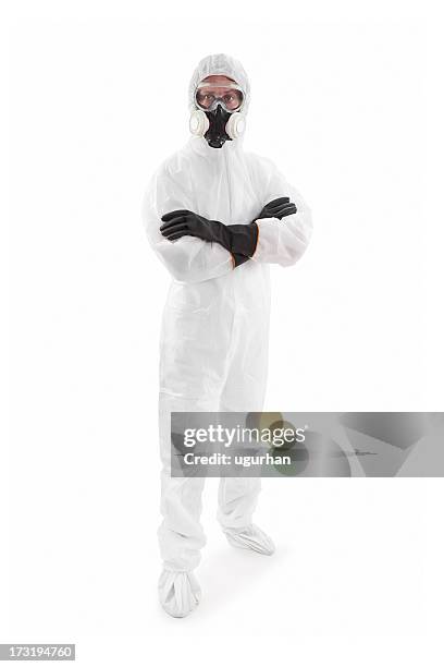 ropa de trabajo protectora - clean suit fotografías e imágenes de stock