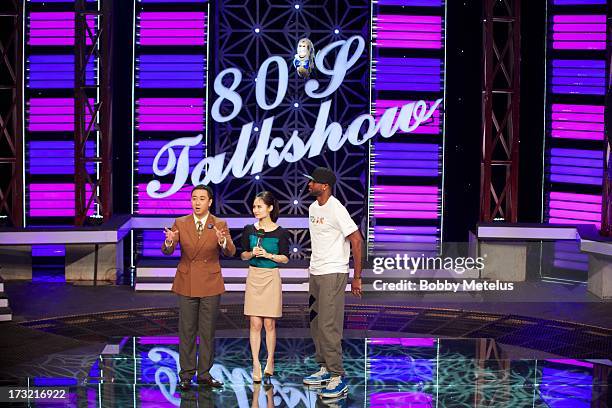 Dwyane Wade and Wang Zijian appear on China's No. 1 rated talk show the "80's Talk Show" with popular comedian and host Wang Zijian on Drangon TV on...