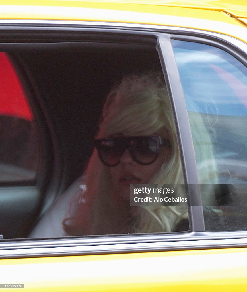 Amanda Bynes Sighting In New York City - July 10, 2013
