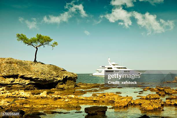 luxury yacht - super yacht stock pictures, royalty-free photos & images