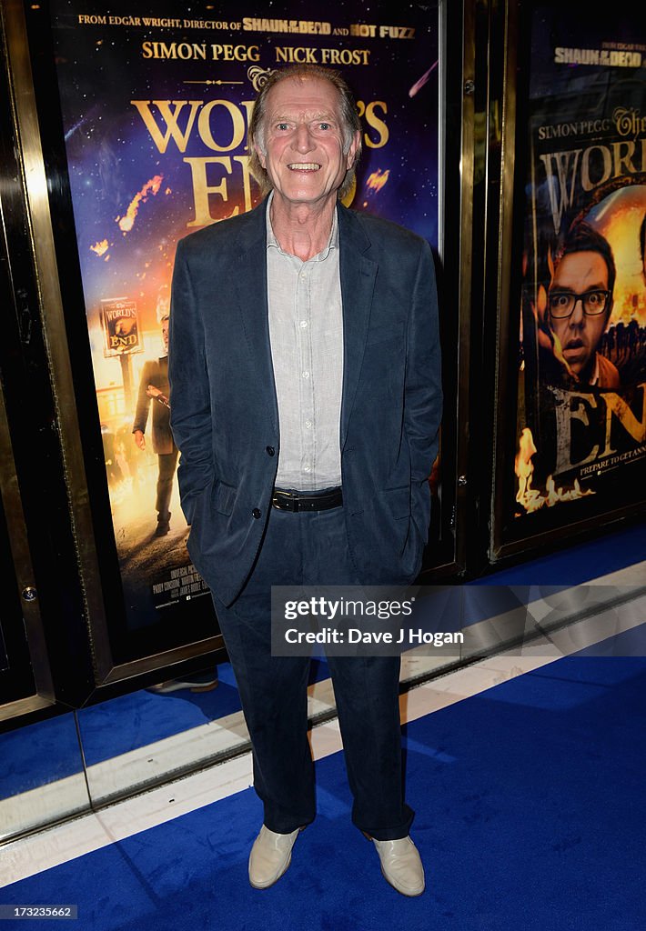 The World's End - World Premiere - Inside Arrivals