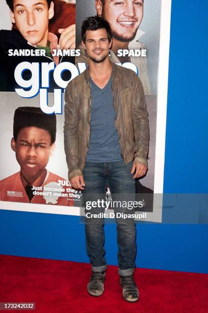 Taylor Lautner attends the "Grown Ups 2" New York Premiere at AMC Lincoln Square Theater on July 10, 2013 in New York City.