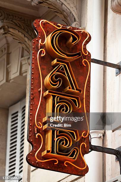 cafe sign, paris, france - restaurant paris stock pictures, royalty-free photos & images
