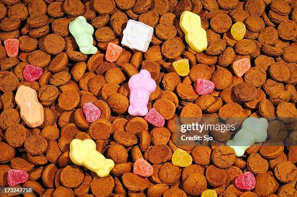 pepernoten and candy - pepernoten stock pictures, royalty-free photos & images