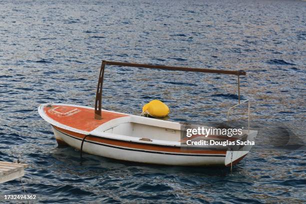 small dinghy boat - sailing dinghy stock pictures, royalty-free photos & images