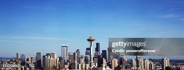 seattle skyline panorama - washington state skyline stock pictures, royalty-free photos & images