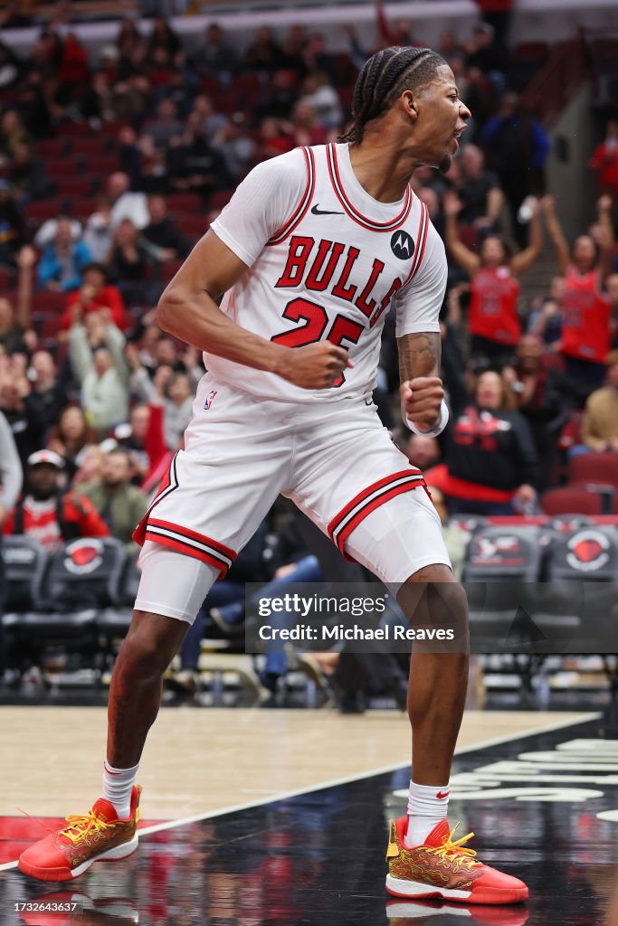 Denver Nuggets v Chicago Bulls