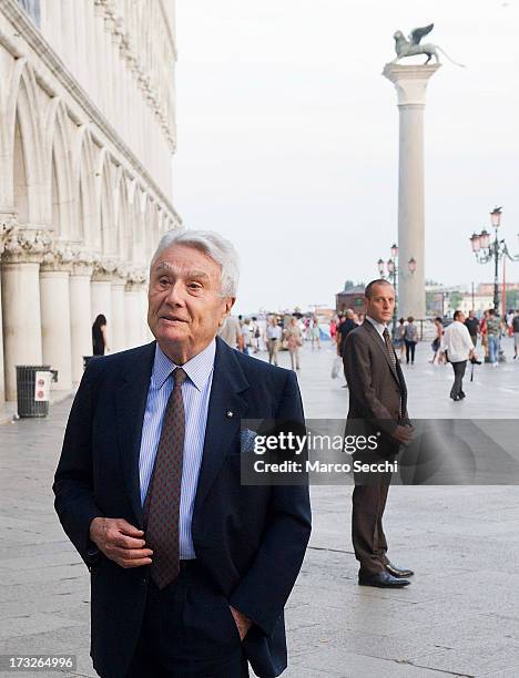 Writer Alberto Arbasino arrives for 'Othello' at the Doge Palace on July 10, 2013 in Venice, Italy. It is the first time in 43 years that an opera...