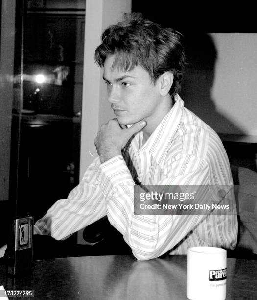 River Phoenix being interviewed by a Daily News reporter.