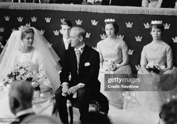 Princess Birgitta of Sweden marries Prince Johann Georg of Hohenzollern in a civil ceremony at the Royal Palace of Stockholm, May 1961. In the...