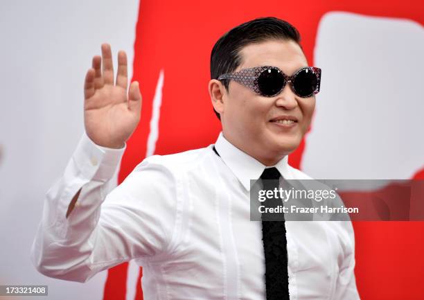 Con Psy Rapper Psy (Rapper) Photos and Premium High Res Pictures - Getty Images