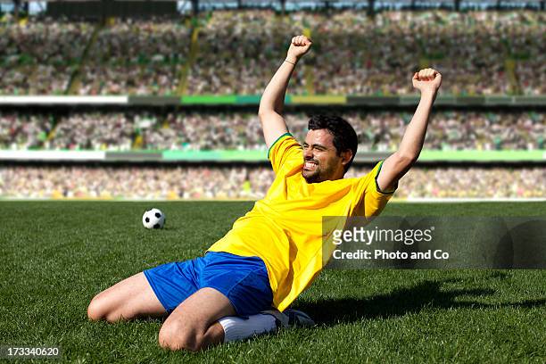 soccer player exulting - fest 2013 day 1 stock-fotos und bilder
