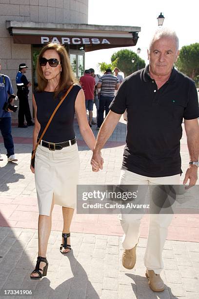 Ana Belen and Victor Manuel attend the funeral chapel for the journalist Concha Garcia Campoy at La Paz Morgue on July 12, 2013 in Madrid, Spain.