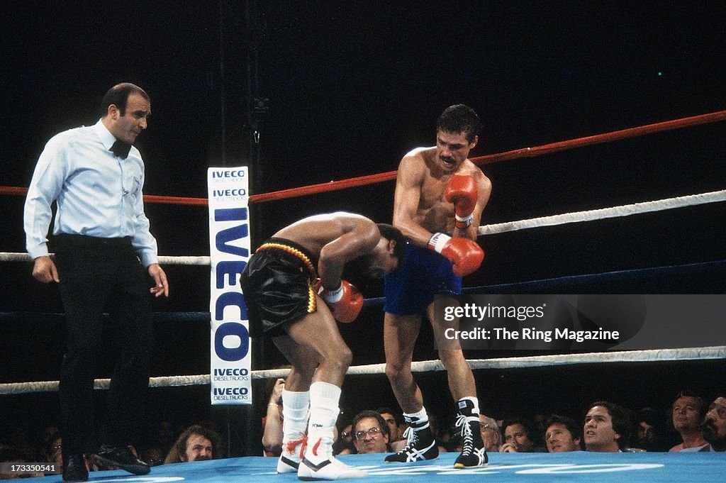 Alexis Arguello v Aaron Pryor

