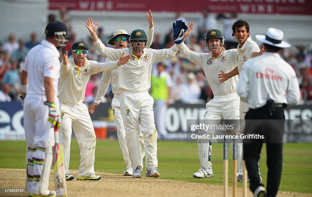 England v Australia: 1st Investec Ashes Test - Day Three