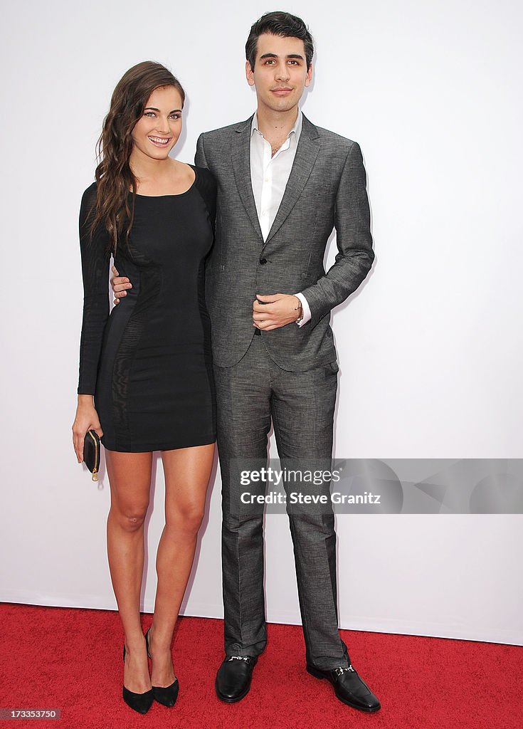 "RED 2" - Los Angeles Premiere - Arrivals