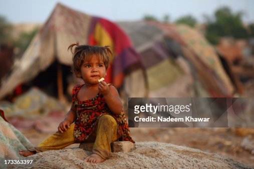7,055 Poverty Pakistan Photos and Premium High Res Pictures - Getty Images