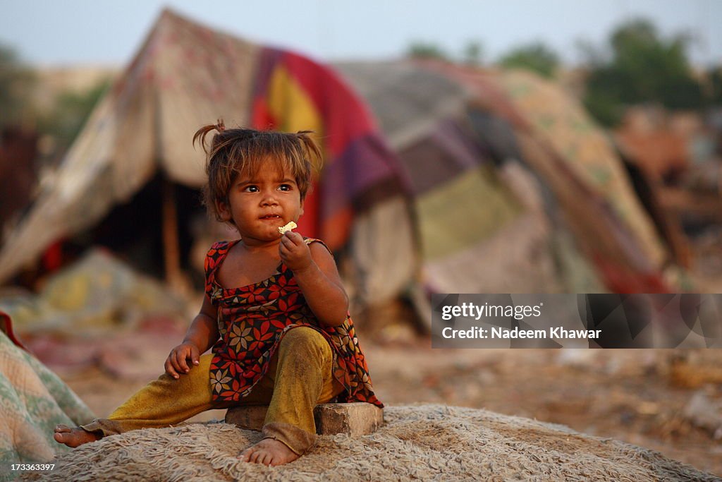 Girl near Ravi, Lahore