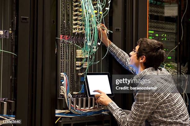 Old Computer Ui Photos and Premium High Res Pictures - Getty Images