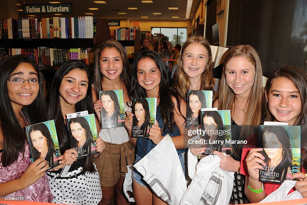 Pattie Mallette Book Signing at Barnes And Noble