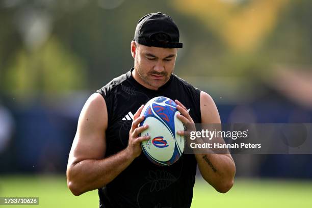 David Havilli of the All Blacks looks on during a New Zealand All Blacks Captain's Run at INSEP training grounds on October 13, 2023 in Paris, France.