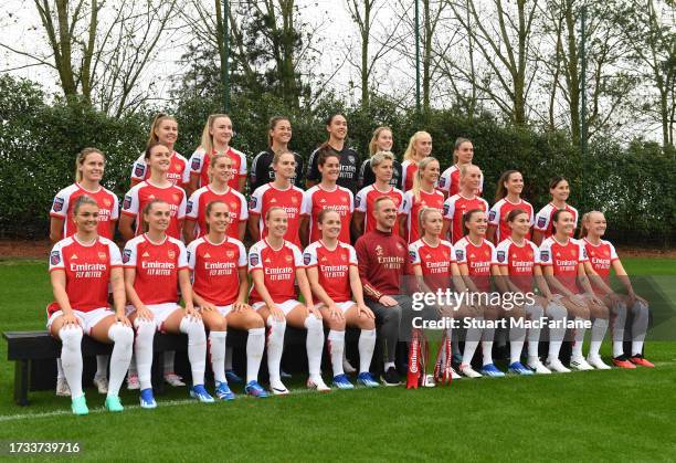 Back row Victoria Pelova, Teyah Goldie, Sabrina D'Angelo, Manuela Zinsberger, Naomi Williams, Kathrine Kuhl, Gio Queiroz. Middle row Cloe Lacasse,...