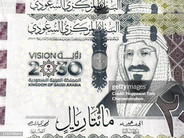 Ksa Rial Rial Banknotes Photos and Premium High Res Pictures - Getty Images