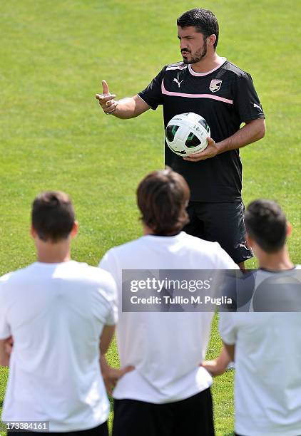 Coach Gennaro Gattuso of Palermo issues instructions during a US Citta di Palermo pre-season training session at Sportzentrum on July 13, 2013 in...