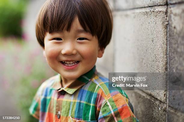 happy japanese boy - 子供　日本人　笑顔 ストックフォトと画像