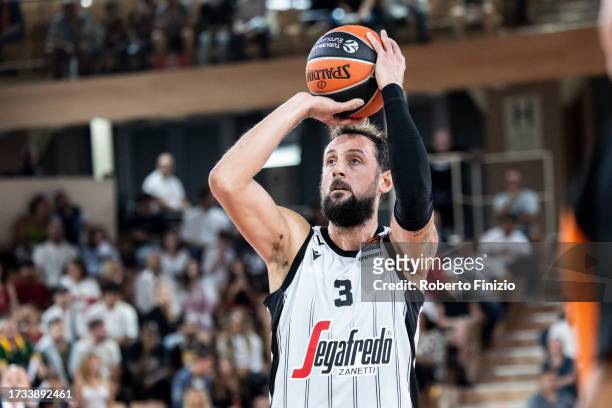 Marco Belinelli of Virtus Segafredo Bologna in action during the Turkish Airlines EuroLeague match between AS Monaco and Virtus Segafredo Bologna at...