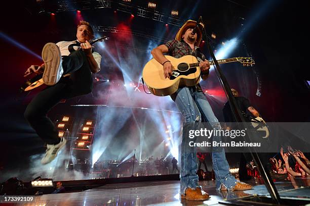 Jason Aldean performs during the Night Train Tour 2013 at Fenway Park on July 20, 2013 in Boston, Massachusetts.