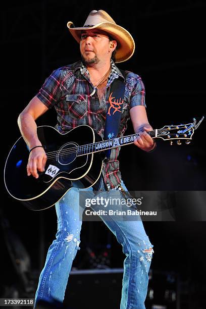 Jason Aldean performs during the Night Train Tour 2013 at Fenway Park on July 20, 2013 in Boston, Massachusetts.