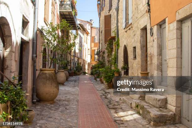 the streets of eze, provence - eze village - fotografias e filmes do acervo