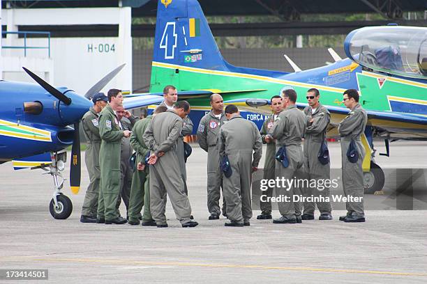 Smoke Squadron is the popular name of "Esquadrão de Demonstração Aérea - EDA", a group of pilots and mechanics that make Brazilian Air Force...