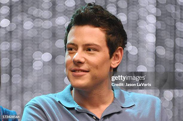 Actor Cory Monteith attends the 'GLEE' 300th musical performance special taping at Paramount Studios on October 26, 2011 in Hollywood, California.