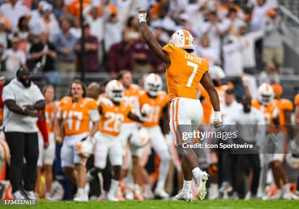 Tennessee Volunteers linebacker Arion Carter celebrates during the college football game between the Tennessee Volunteers and the Texas A&M Aggies on...