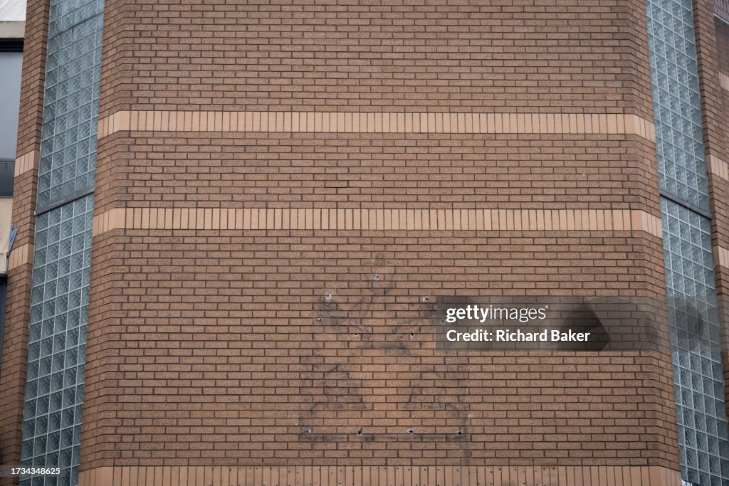 Closed Police Station Met Police Logo