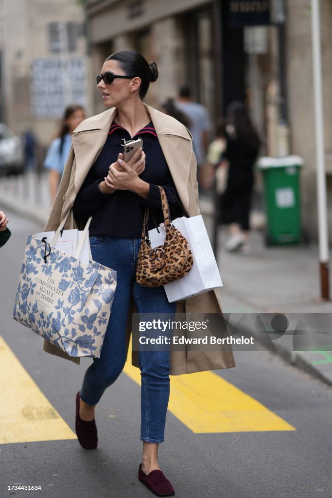 Street Style - Paris Fashion Week - Womenswear Spring/Summer 2024 - Day Three