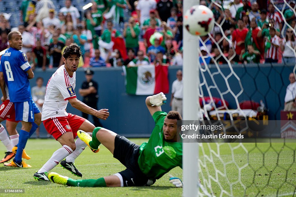 Martinique v Mexico - 2013 CONCACAF Gold Cup