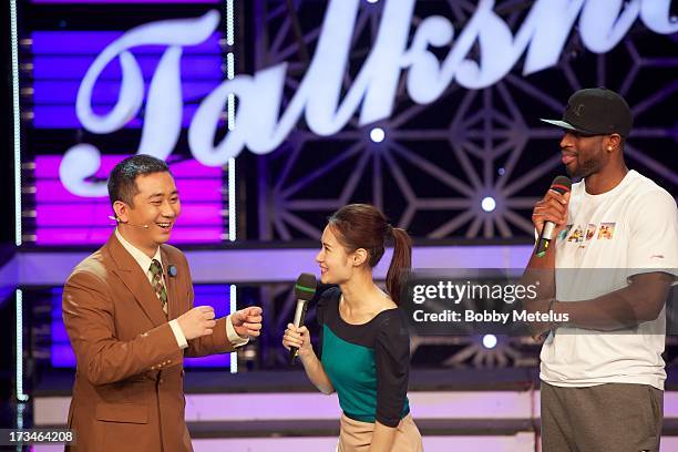 Dwyane Wade and Wang Zijian Dwyane Wade appears on China's No. 1 rated talk show the "80's Talk Show" with popular comedian and host Wang Zijian on...