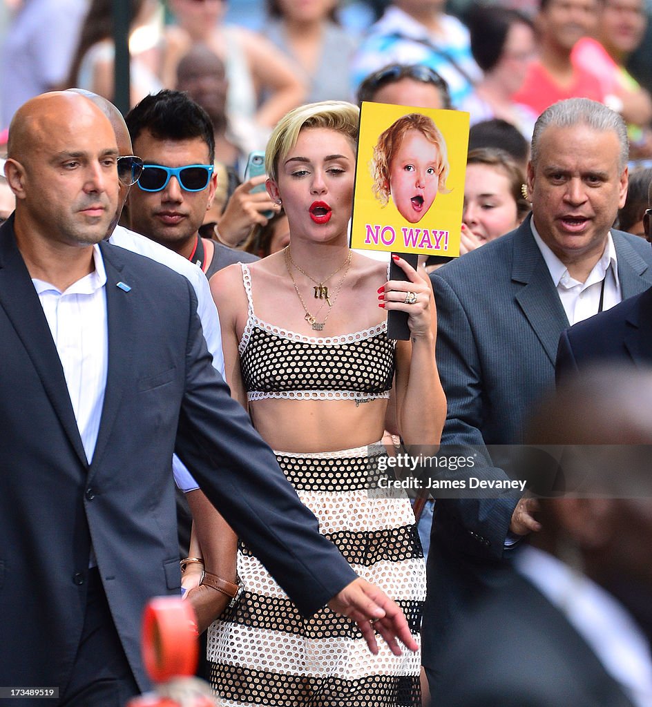 Miley Cyrus, Ryan Seacrest, Keith Urban and June "Mama June" Shannon Visit ABC's "Good Morning America"